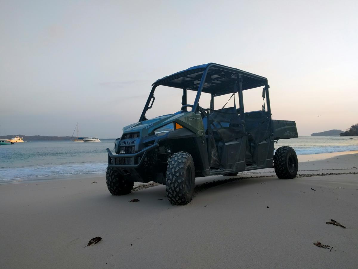 ホテル Mar Y Oro Contadora Island エクステリア 写真